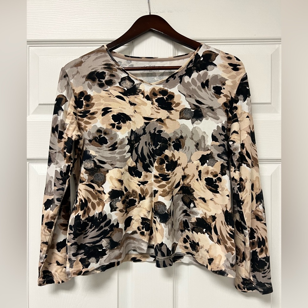 Ladies 3/4 Sleeve Top